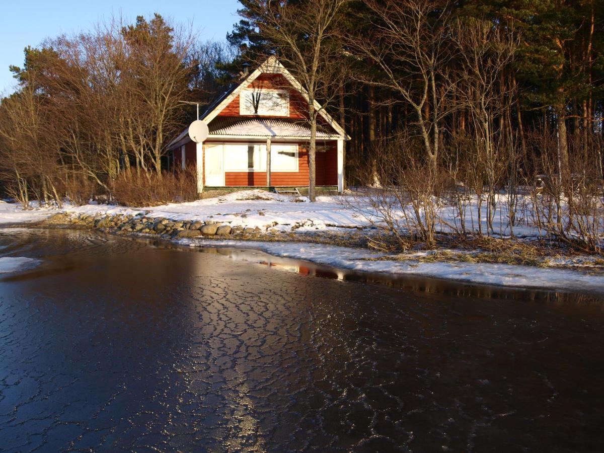 Kapteni Holiday House Paatsalu 외부 사진